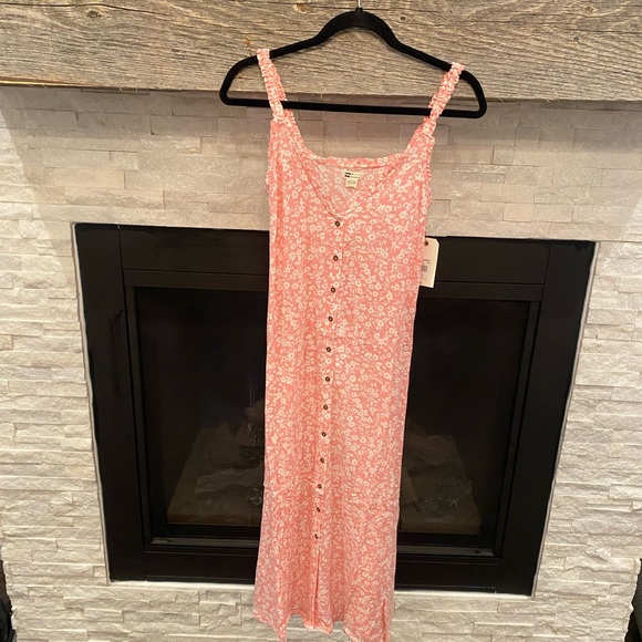 NWT Billabong floral button down midi dress - Picture 4 of 7